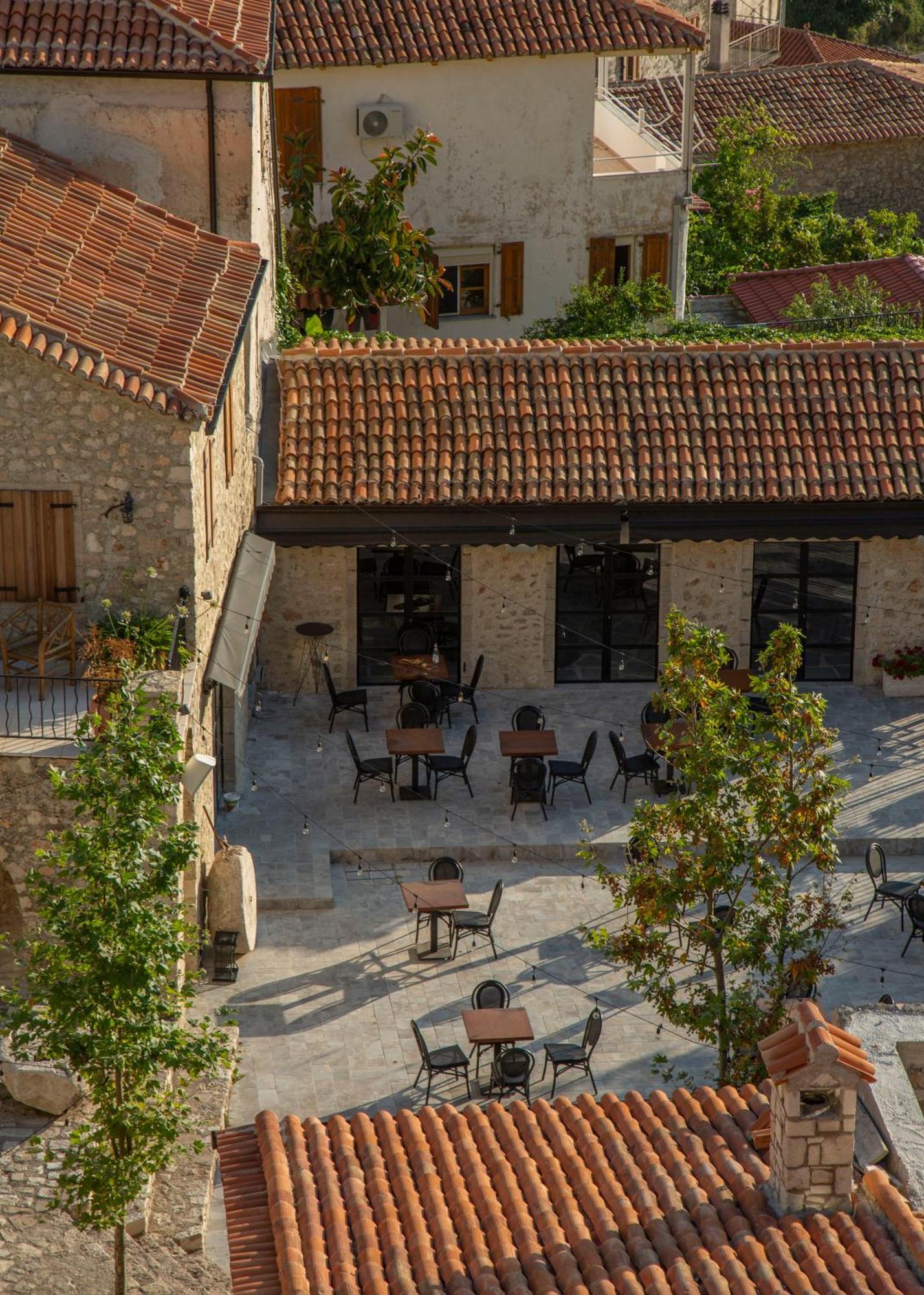 Zoe Hora Hotel Dhermi Exterior photo